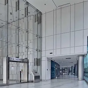 Luxury In The Heart Of - Next To Scotiabank Arena , Toronto Canada