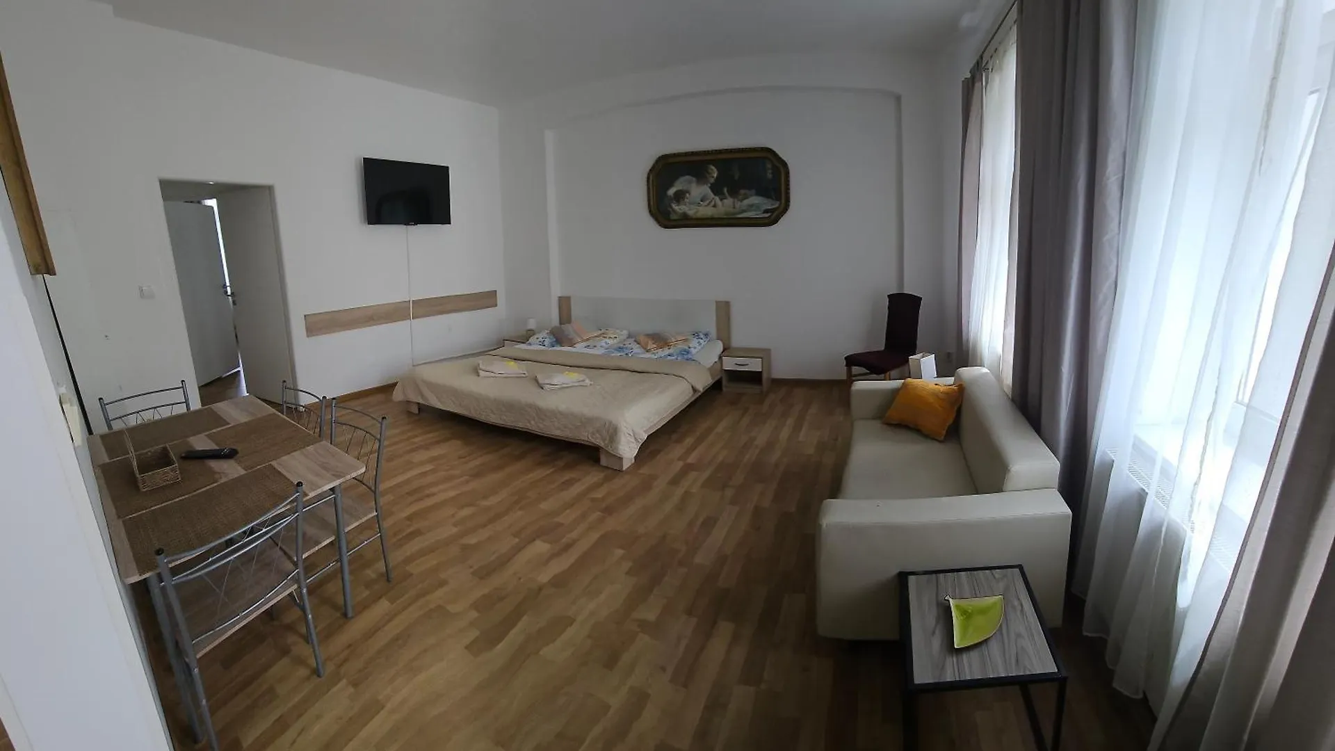 Bluestars Home Karlovy Vary 0*,  Czech Republic